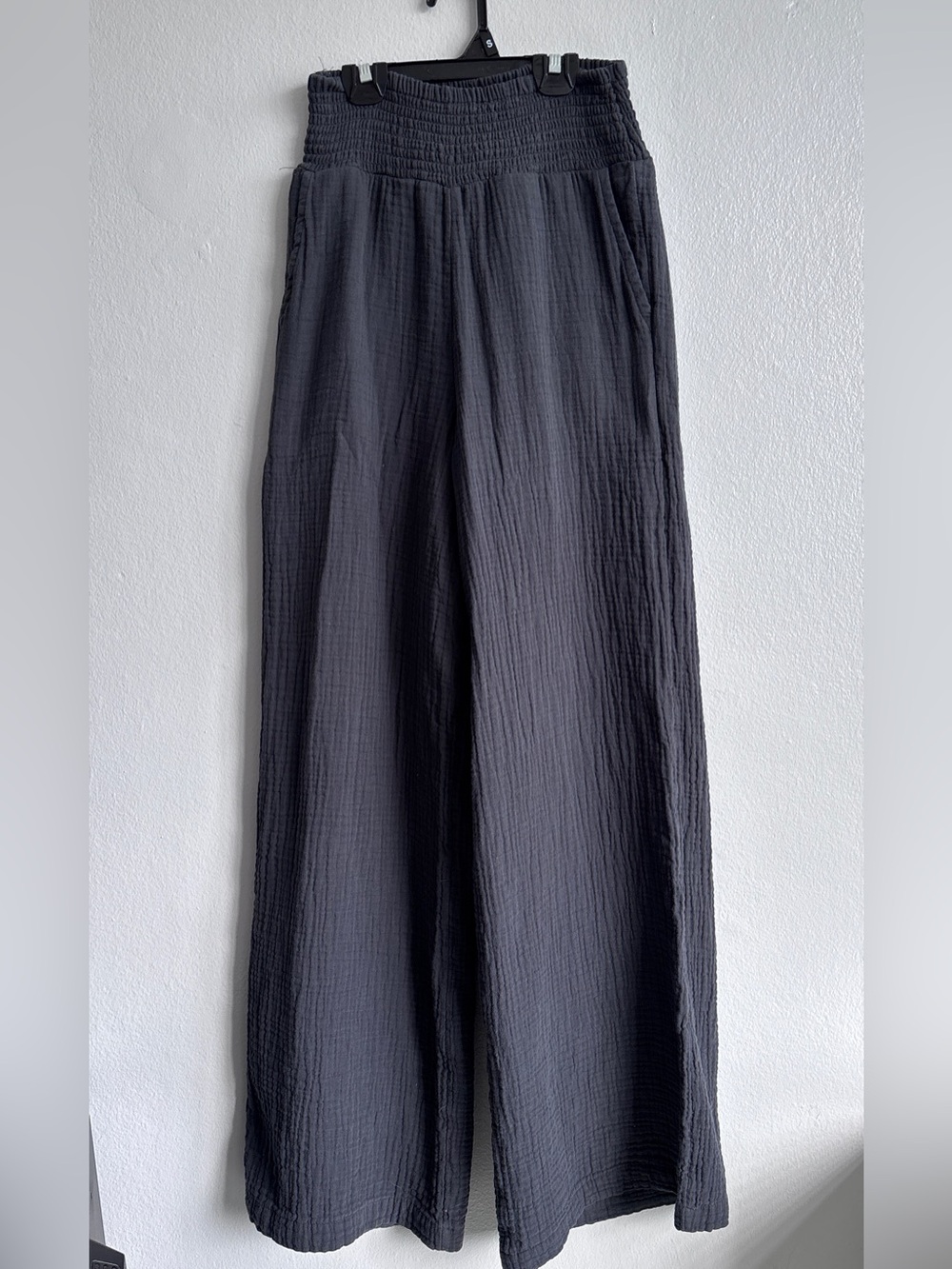 Billabong Women’s Wide-Leg Smocked-Waist Pants